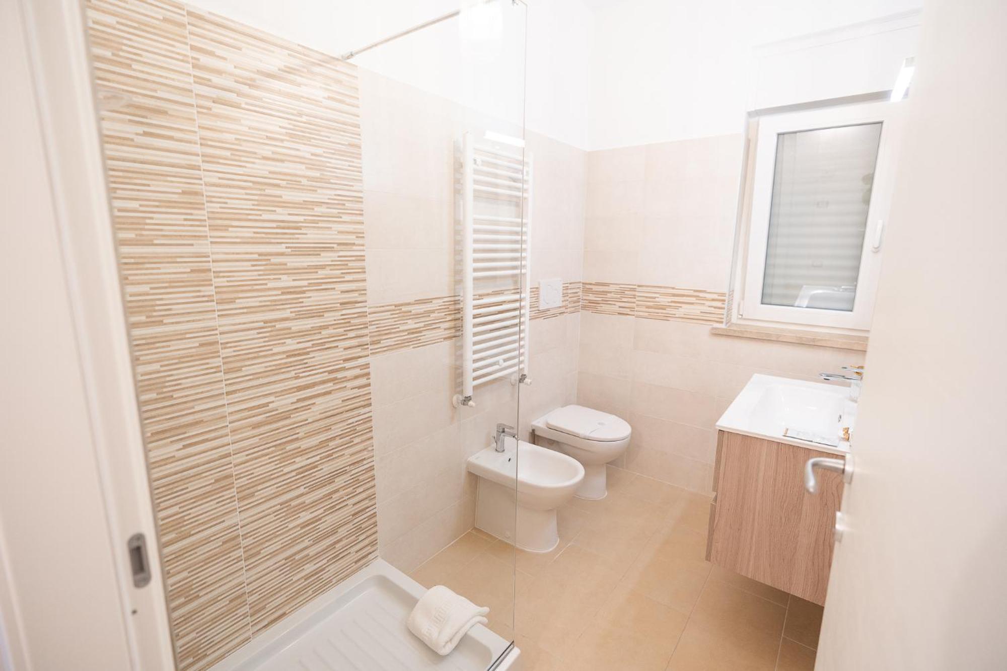 Airport Noa Modern Home Fiumicino Szoba fotó
